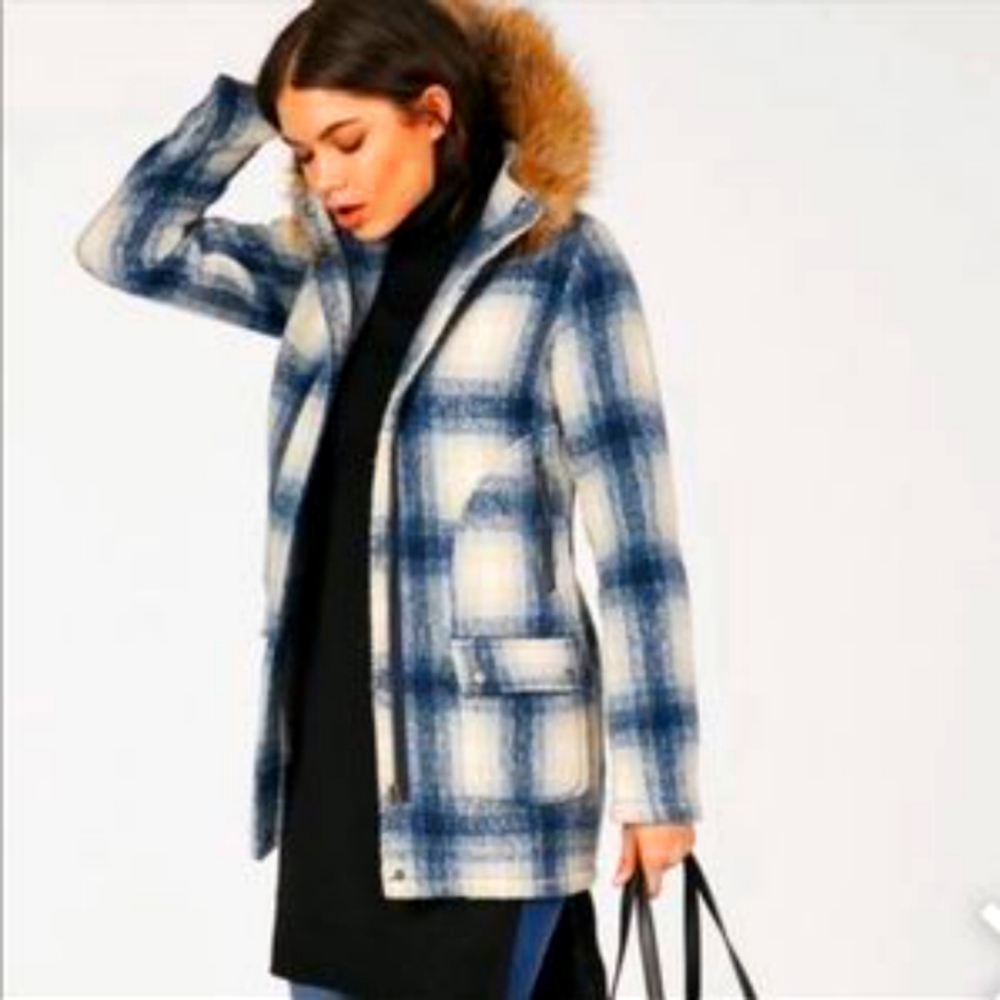 🧚‍♀️🦄EUC 2X JustFab Plaid Faux Wool Hooded Parka💜💙